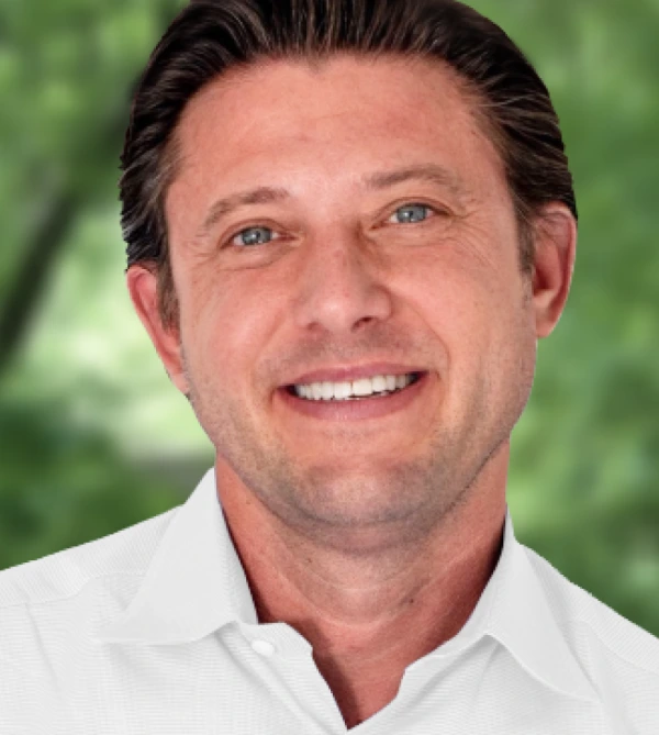 Dr. Ryan Welter | Founder & CEO Banner